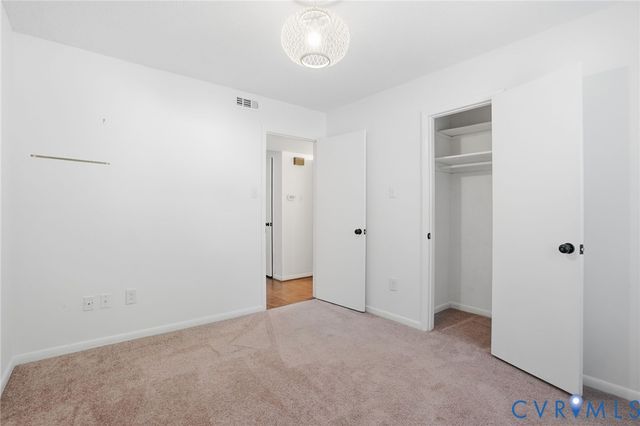 1707 Foxfire Cir, Henrico, VA 23238