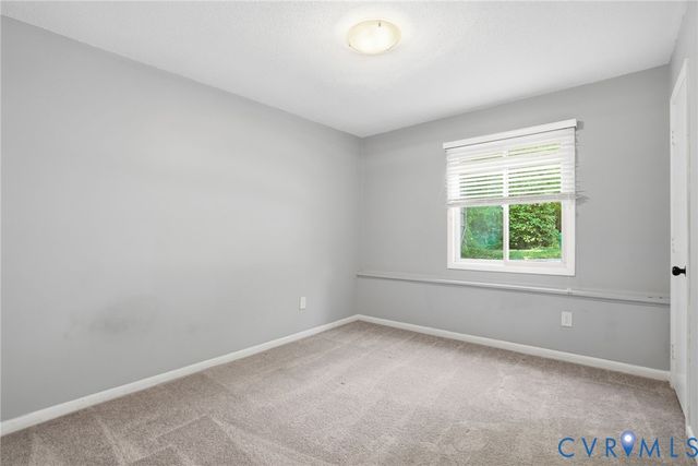 1707 Foxfire Cir, Henrico, VA 23238