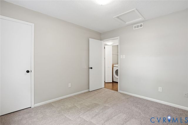 1707 Foxfire Cir, Henrico, VA 23238