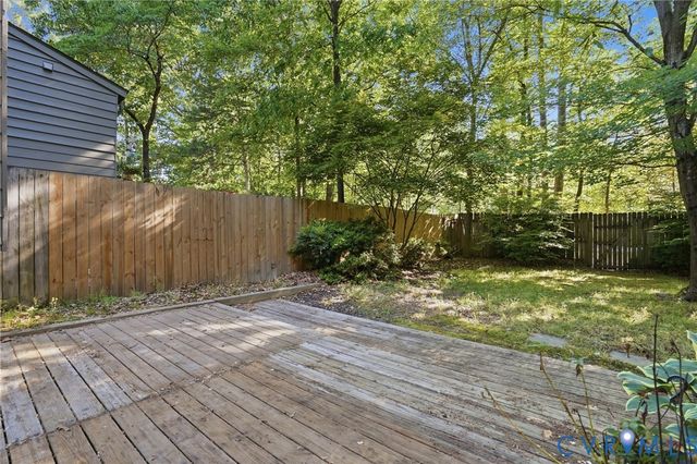 1707 Foxfire Cir, Henrico, VA 23238