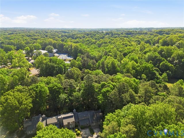 1707 Foxfire Cir, Henrico, VA 23238
