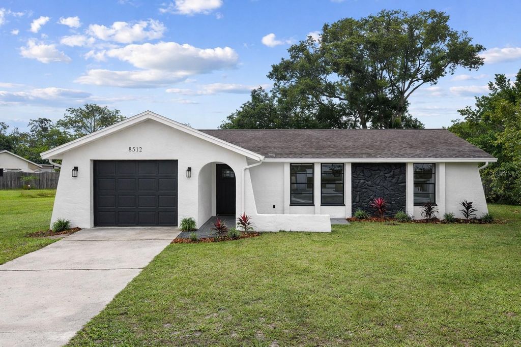 8512 LONGBOAT LANE, Hudson, FL 34667