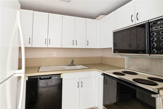 4600 Ocean Dr 906, Corpus Christi, TX 78412