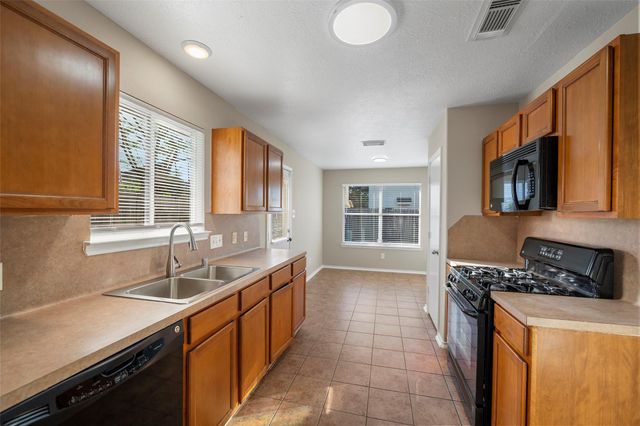 1410 Carolina Grove Lane, Houston, TX 77073