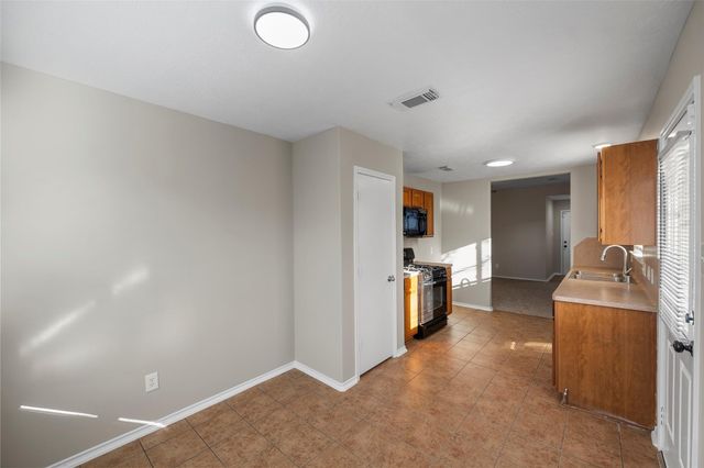 1410 Carolina Grove Lane, Houston, TX 77073