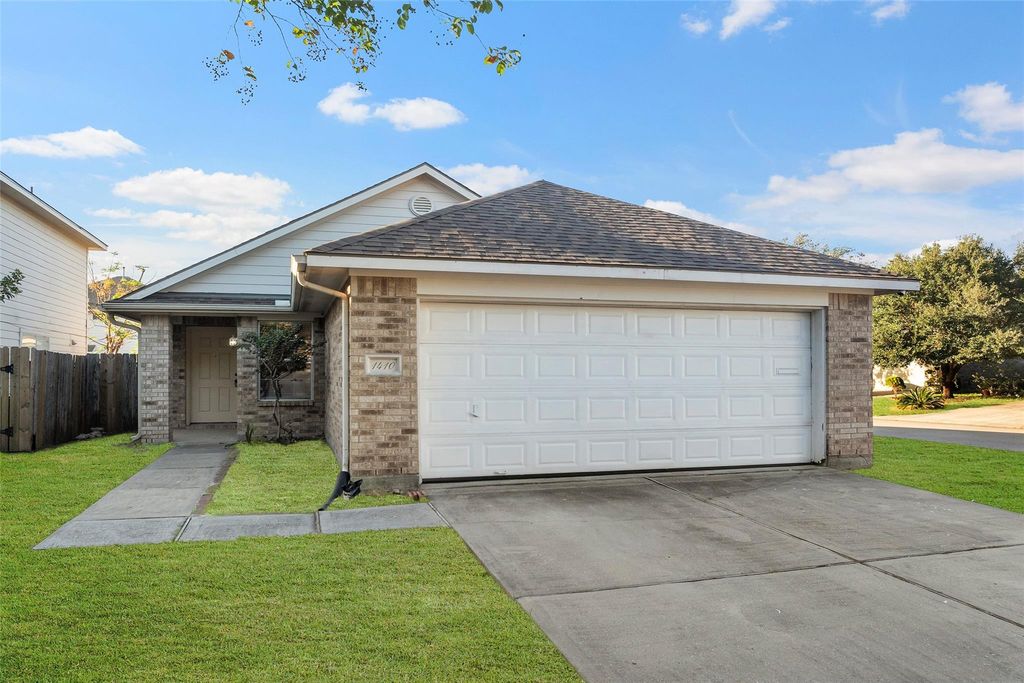1410 Carolina Grove Lane, Houston, TX 77073