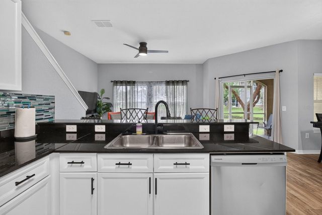 10844 DRAGONWOOD DRIVE, Tampa, FL 33647