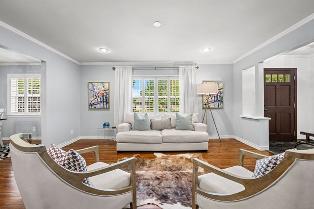 7318 Rockhurst Drive, Dallas, TX 75214