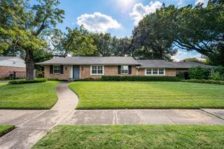 7318 Rockhurst Drive, Dallas, TX 75214