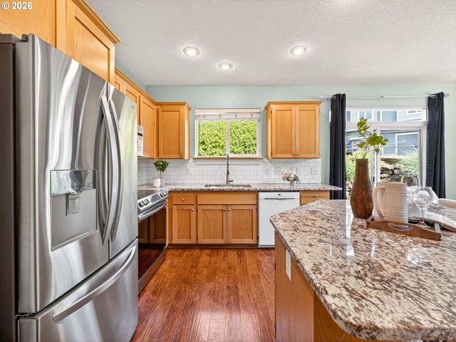 13136 Se LINDEN Ln 4, Milwaukie, OR 97222