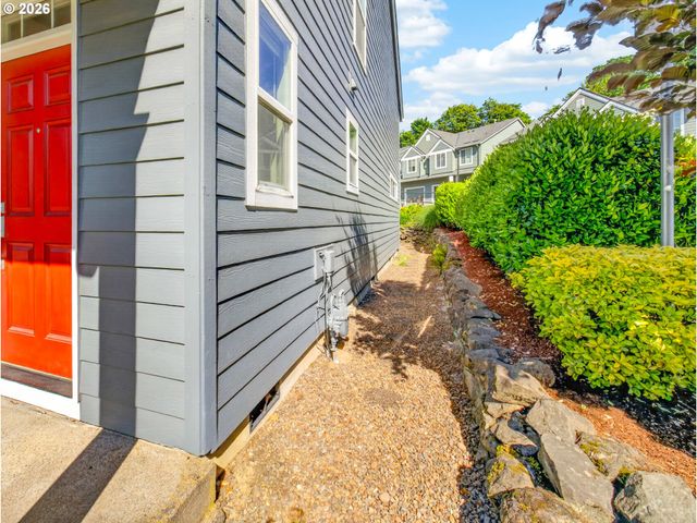 13136 Se LINDEN Ln 4, Milwaukie, OR 97222