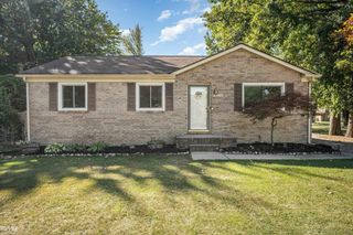 48075 Meadow Lane, Chesterfield, MI 48051