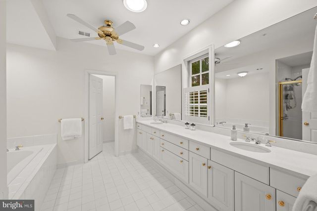 7711 HIDDEN MEADOW TER, Potomac, MD 20854