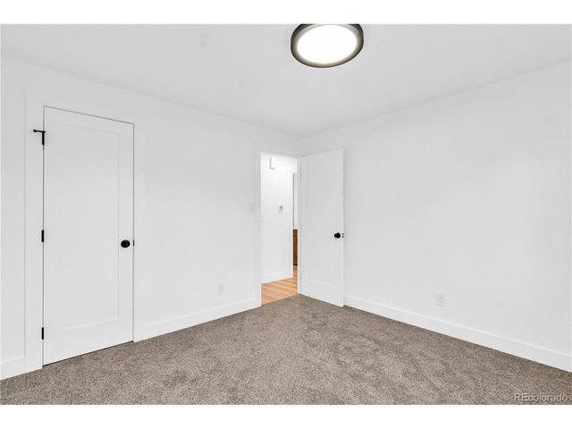 7433 W Hinsdale Dr, Littleton, CO 80128