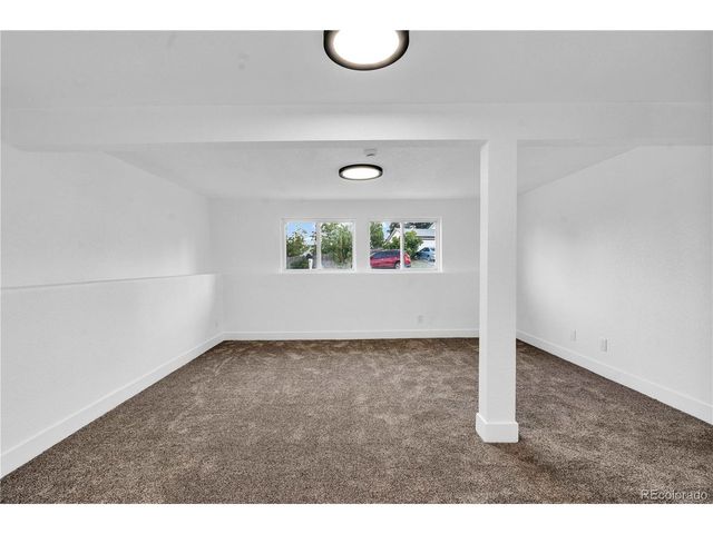 7433 W Hinsdale Dr, Littleton, CO 80128