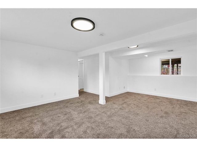 7433 W Hinsdale Dr, Littleton, CO 80128