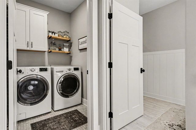 5187 Salmon River Court, Wyoming, MI 49418