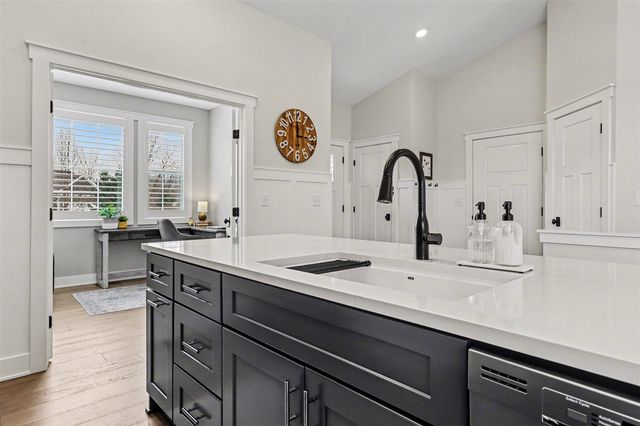 5187 Salmon River Court, Wyoming, MI 49418