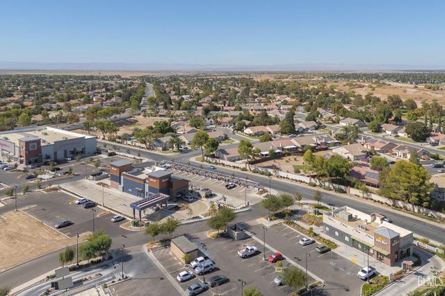 11505 Orchard Park Drive, Bakersfield, CA 93311