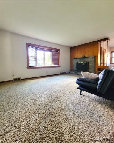 268 Erin Road, Ridgeway, NY 14103