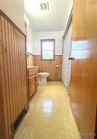 268 Erin Road, Ridgeway, NY 14103