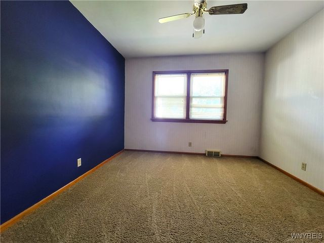 268 Erin Road, Ridgeway, NY 14103