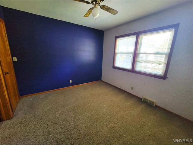 268 Erin Road, Ridgeway, NY 14103