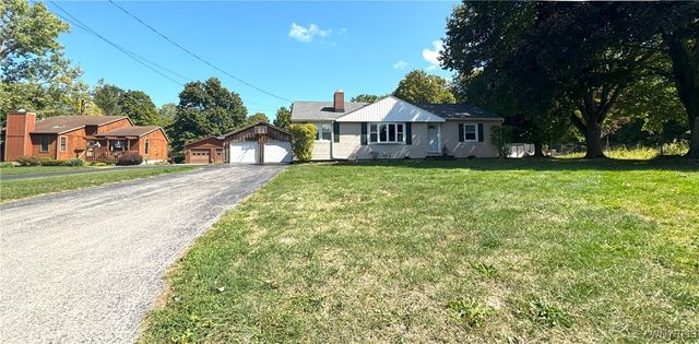 268 Erin Road, Ridgeway, NY 14103