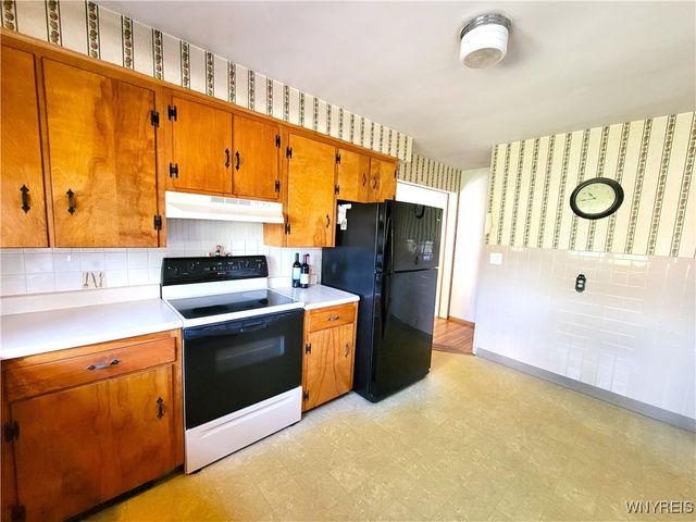 268 Erin Road, Ridgeway, NY 14103