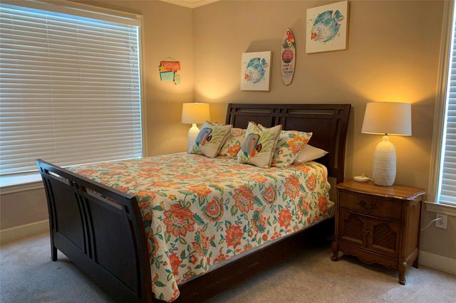 7000 Seawall Boulevard 411, Galveston, TX 77551