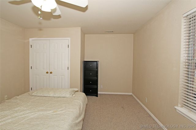 199 W 113th Court S, Jenks, OK 74037