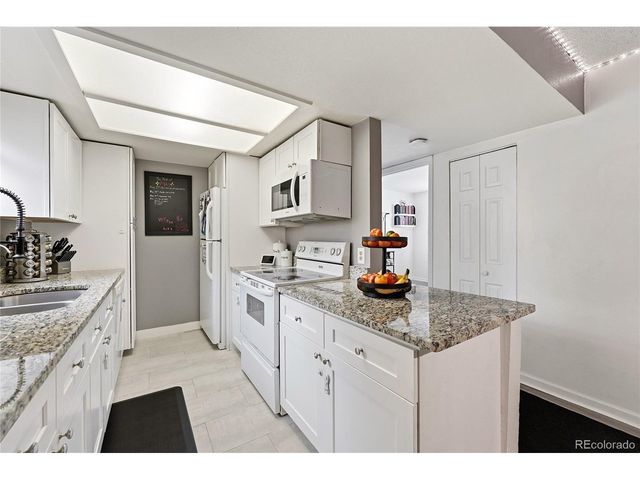 4681 S Decatur St 123, Englewood, CO 80110
