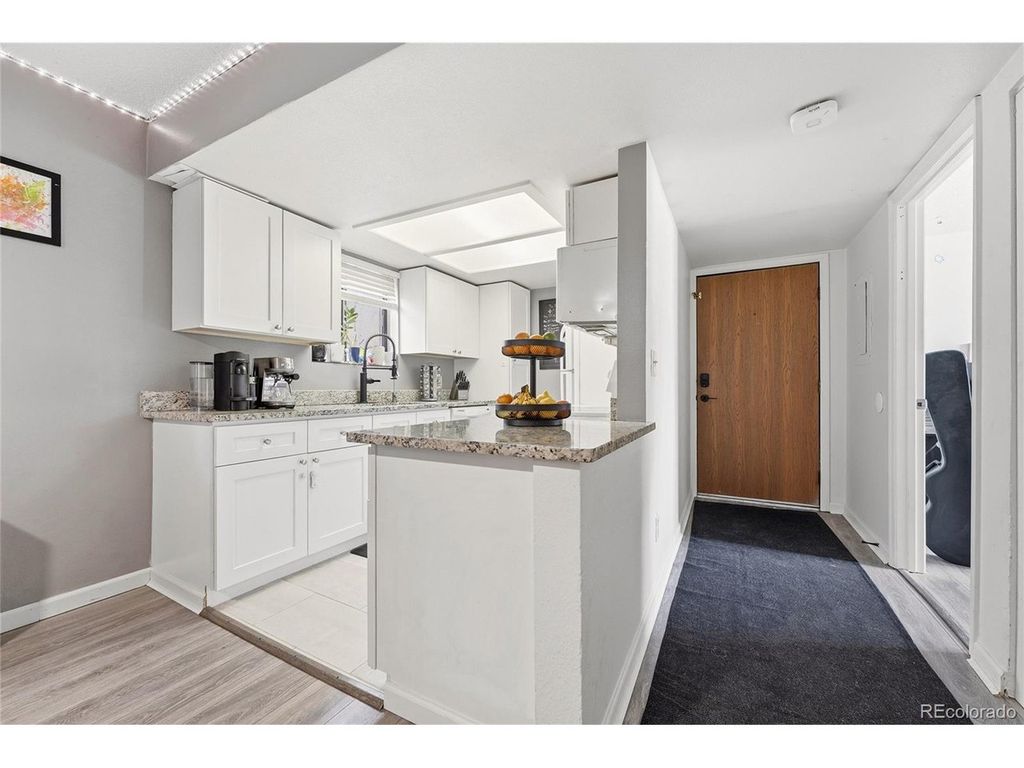 4681 S Decatur St 123, Englewood, CO 80110