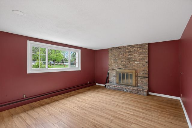7856 Florida Circle N, Brooklyn Park, MN 55445