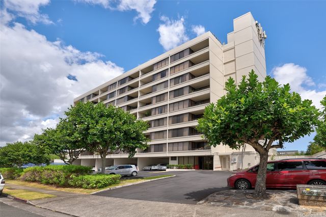1147 Ala Napunani Street 205, Honolulu, HI 96818