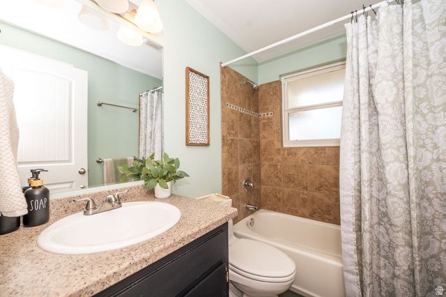 786 E SHANNON RD, Kaysville, UT 84037