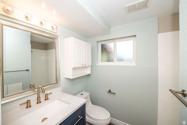 786 E SHANNON RD, Kaysville, UT 84037