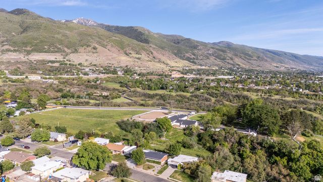 786 E SHANNON RD, Kaysville, UT 84037