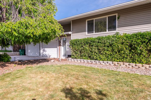 786 E SHANNON RD, Kaysville, UT 84037