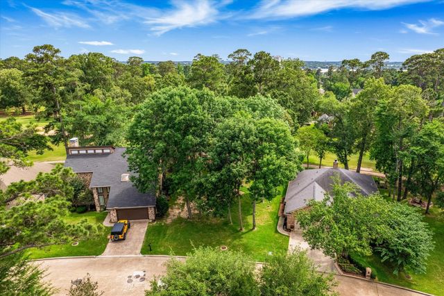 13623 Summer Hill Drive, Montgomery, TX 77356