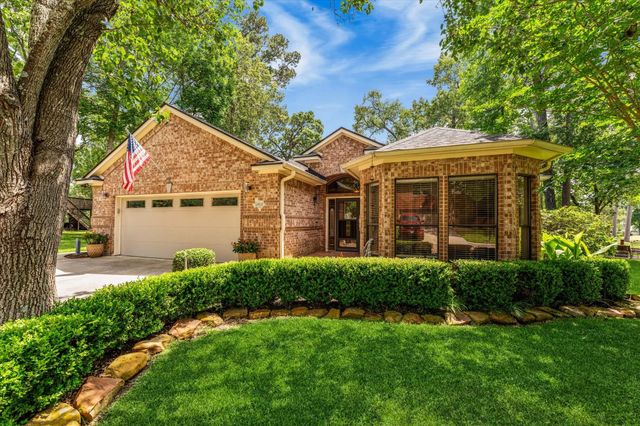 13623 Summer Hill Drive, Montgomery, TX 77356