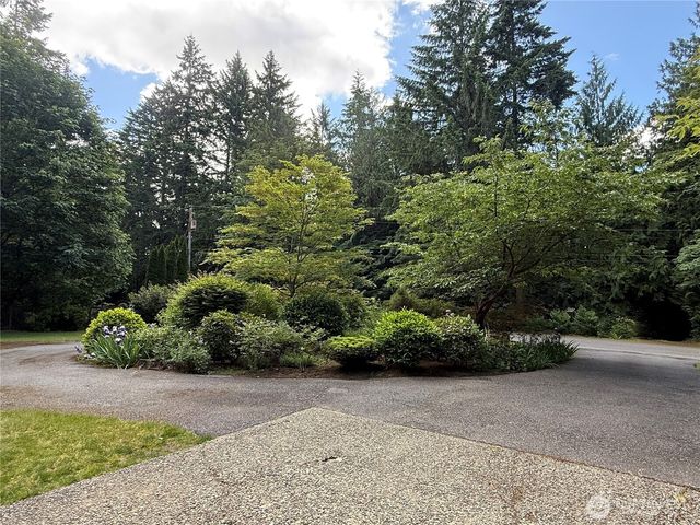 23020 NE 61st St., Redmond, WA 98053