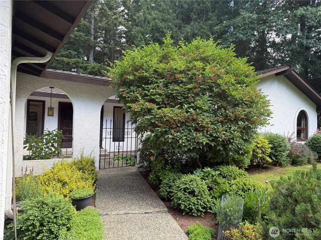 23020 NE 61st St., Redmond, WA 98053