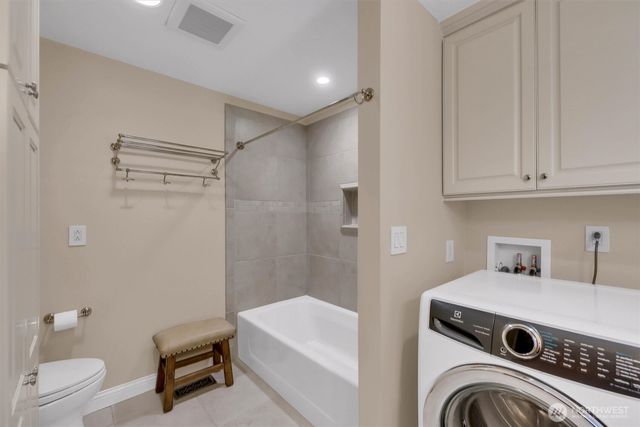 23020 NE 61st St., Redmond, WA 98053