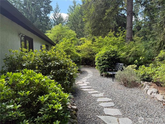 23020 NE 61st St., Redmond, WA 98053