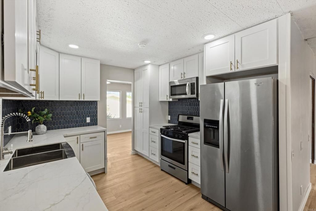 1145 E Barham Drive 137, San Marcos, CA 92078 — exterior