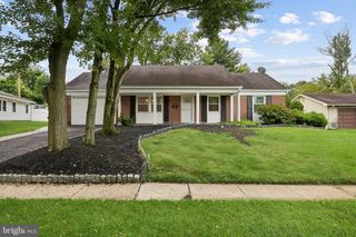 17 TOPEKA PASS, Willingboro, NJ 08046