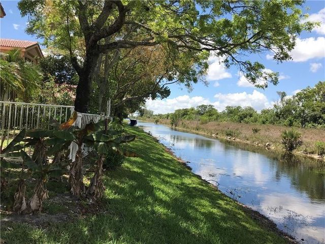 5766 NW 127th Terrace, Coral Springs, FL 33076