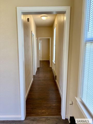 737 J Street, Idaho Falls, ID 83402