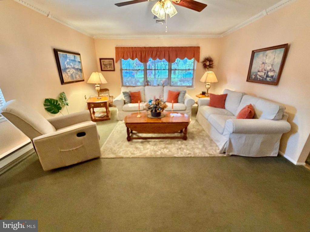 11 CHESTERFIELD CT, SOUTHAMPTON TWP, NJ 08088 — photo 2
